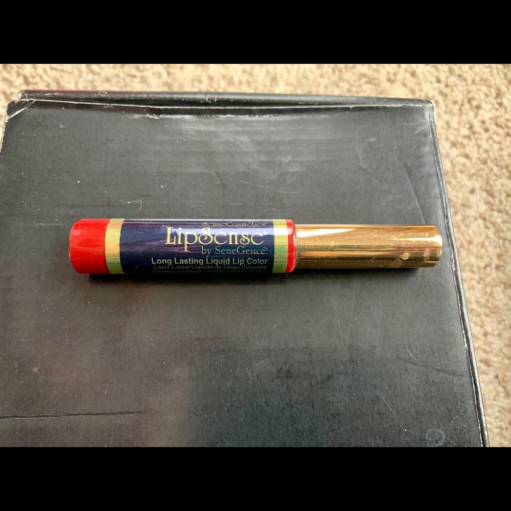 LipSense in Crimson